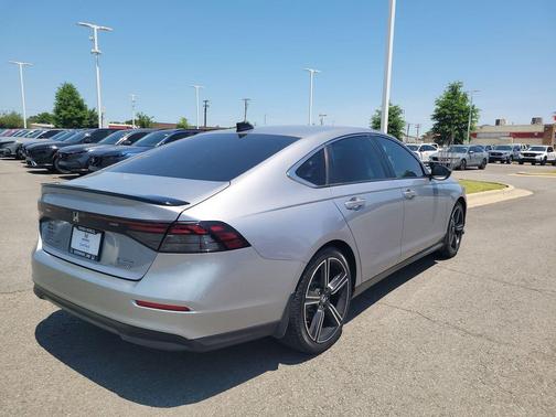 Lunar 2023 Honda Accord Hybrid Sport