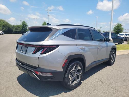 Shimmering Silver 2023 Hyundai TUCSON SEL