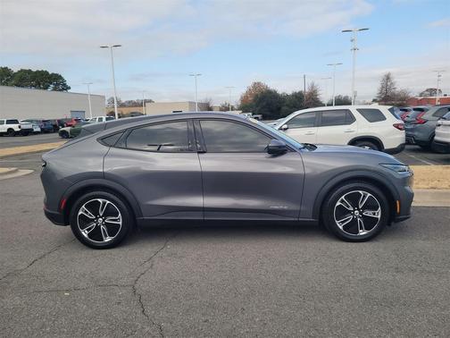 2021 Ford Mustang Mach-E Select