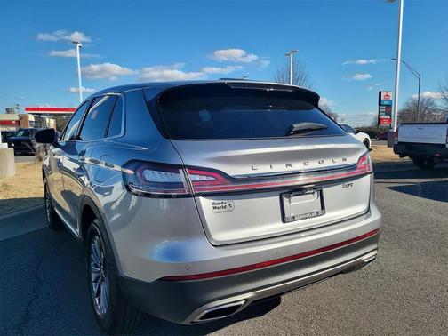 2020 Lincoln Nautilus Standard