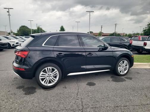 2020 Audi Q5 45 Premium Plus