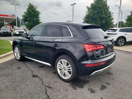 2020 Audi Q5 45 Premium Plus