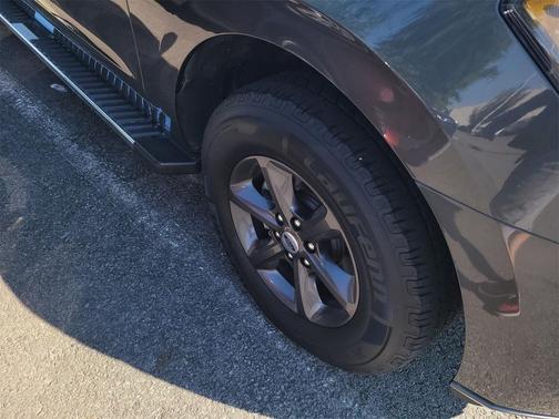 2020 Ford Expedition Max XLT
