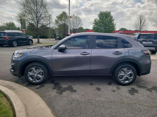 Modern Steel Metallic 2026 Honda HR-V LX