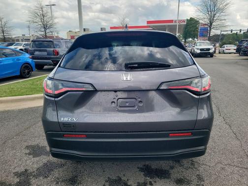 Modern Steel Metallic 2026 Honda HR-V LX