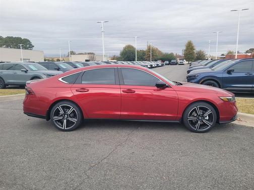 2025 Honda Accord Hybrid Sport