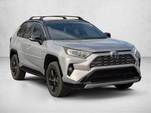 2021 Toyota RAV4 Hybrid SE