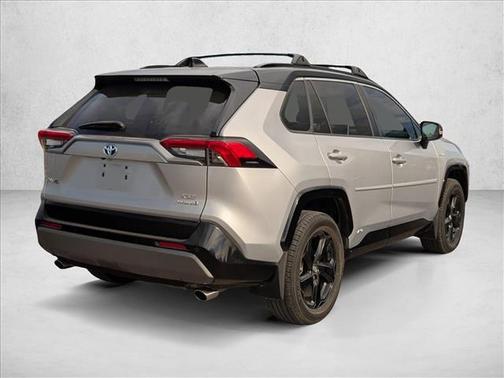 2021 Toyota RAV4 Hybrid SE