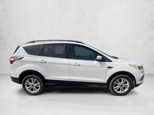 White Platinum Metallic Tri-Coat 2018 Ford Escape SE