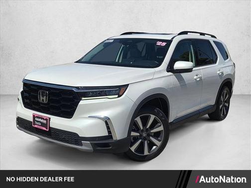 Platinum White Pea 2025 Honda Pilot Touring 8-Passenger