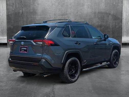2020 Toyota RAV4 Hybrid LE