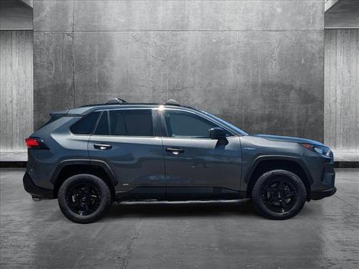 2020 Toyota RAV4 Hybrid LE