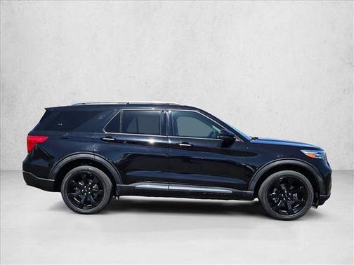Agate Black Metallic 2021 Ford Explorer Platinum