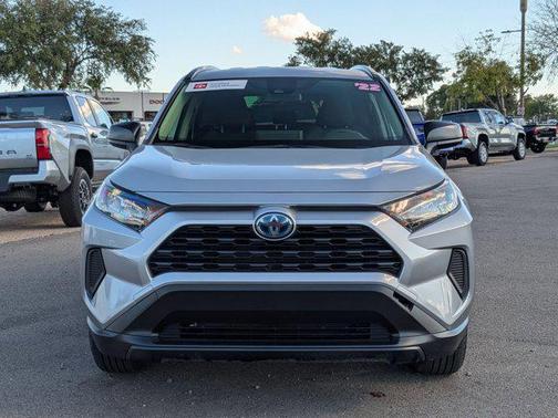 2022 Toyota RAV4 Hybrid LE