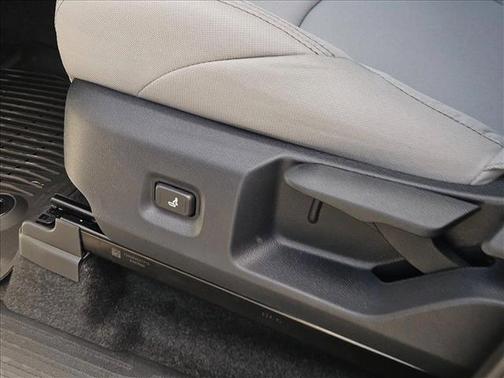 Ice Cap 2026 Toyota Tacoma SR5