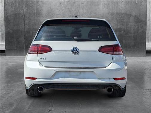 2018 Volkswagen Golf GTI 2.0T S 4-Door