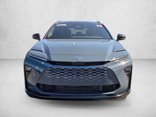 2025 Toyota Crown Signia Limited