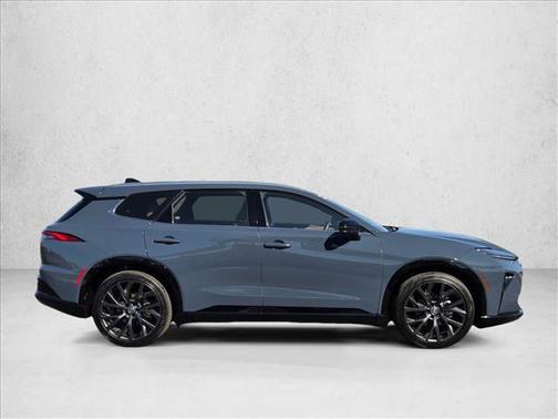 2025 Toyota Crown Signia Limited