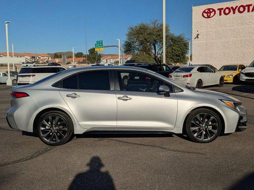 2024 Toyota Corolla SE