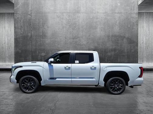 2025 Toyota Tundra Hybrid Platinum