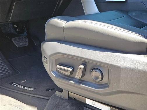 2025 Toyota Tundra Hybrid Platinum