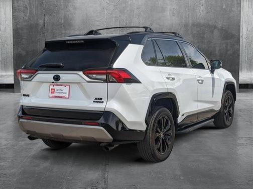 2023 Toyota RAV4 Hybrid SE