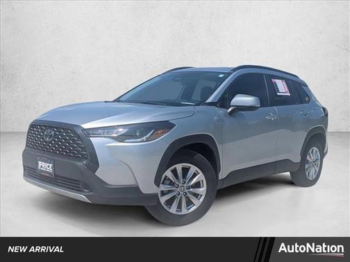 2023 Toyota Corolla Cross LE