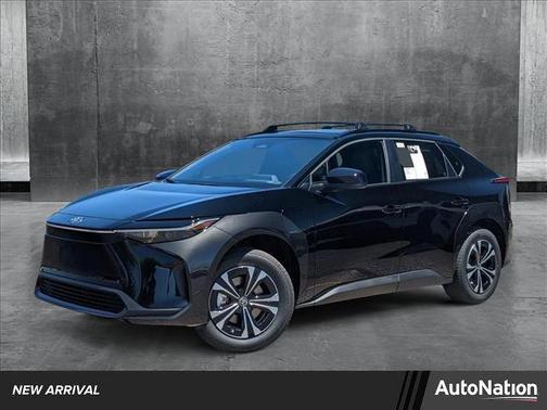 2025 Toyota bZ4X XLE