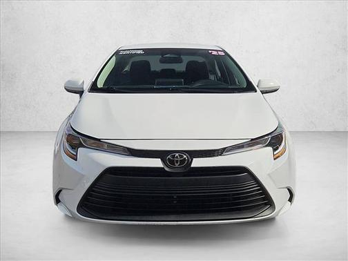 Ice Cap 2025 Toyota Corolla LE