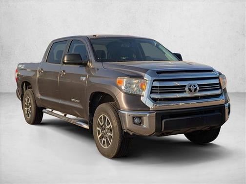 2017 Toyota Tundra SR5