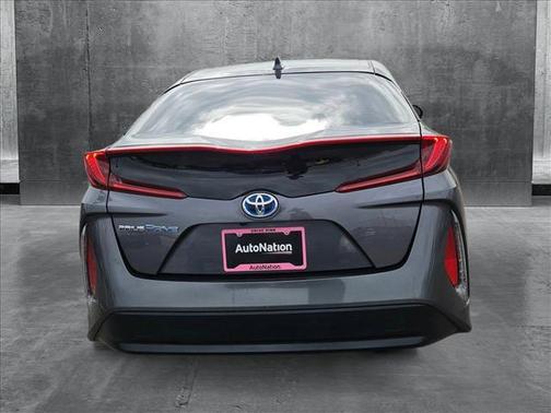 2020 Toyota Prius Prime LE