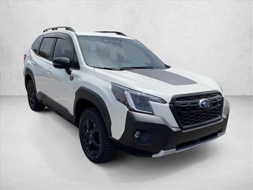 Crystal White Pearl 2024 Subaru Forester Wilderness