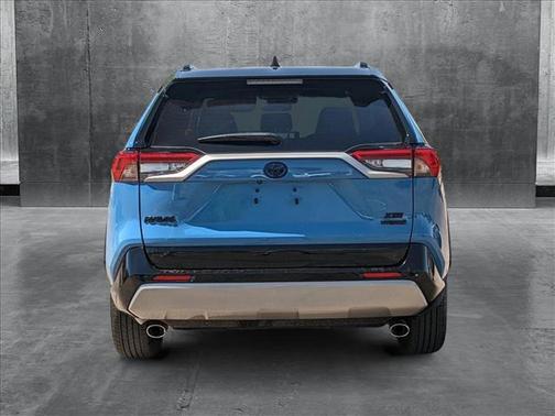 2023 Toyota RAV4 Hybrid SE