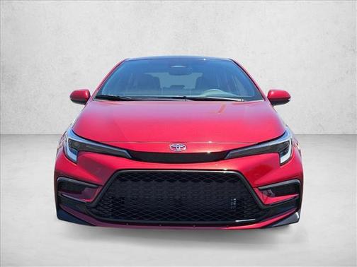 Ruby Flare Pearl/Midnight Black Metallic 2026 Toyota Corolla XSE