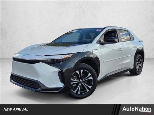 2025 Toyota bZ4X XLE