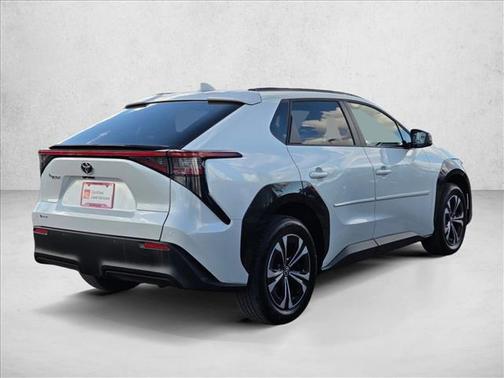 2025 Toyota bZ4X XLE