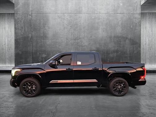 2025 Toyota Tundra Hybrid Platinum