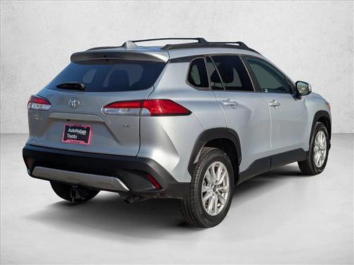2022 Toyota Corolla Cross LE