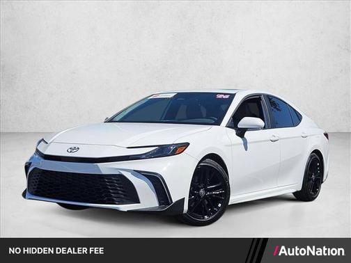 Ice Cap 2026 Toyota Camry SE