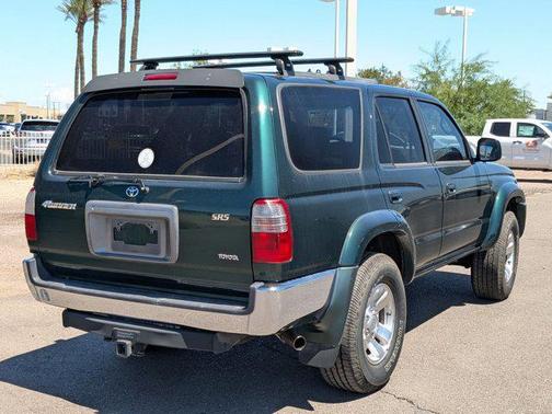 2000 Toyota 4Runner SR5