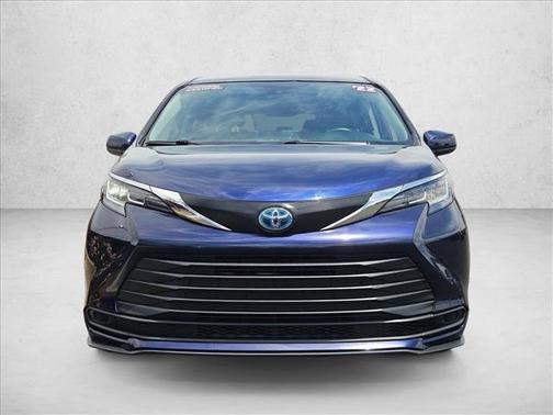 Blueprint 2022 Toyota Sienna LE