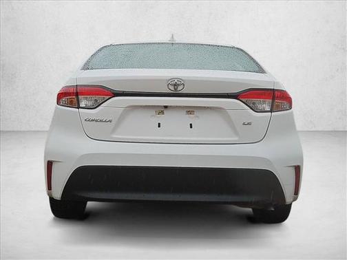 Ice Cap 2024 Toyota Corolla LE