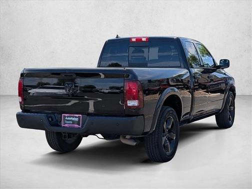 Diamond Black Crystal Pearlcoat 2019 RAM 1500 Classic Warlock Quad Cab 4x2 6'4' Box