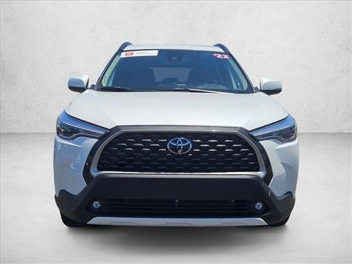 Wind Chill Pearl 2022 Toyota Corolla Cross XLE