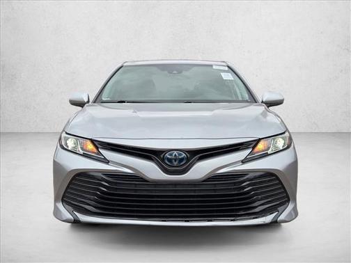 2019 Toyota Camry Hybrid LE