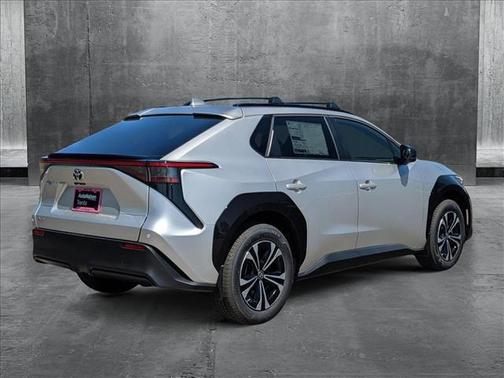 2025 Toyota bZ4X XLE