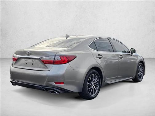 2016 Lexus ES 350 Base