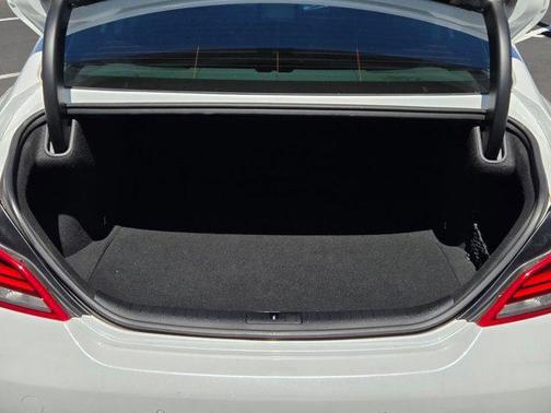 2021 Genesis G70 3.3T RWD