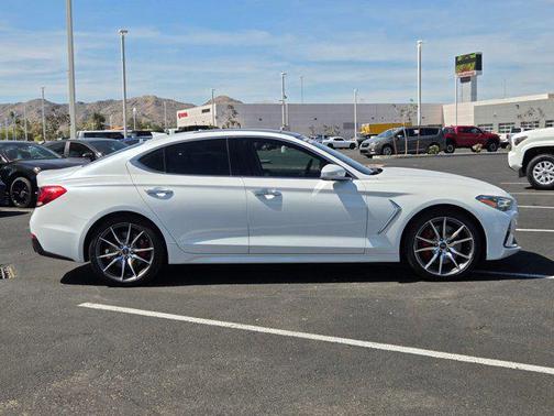 2021 Genesis G70 3.3T RWD