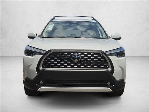 Wind Chill Pearl 2024 Toyota Corolla Cross XLE